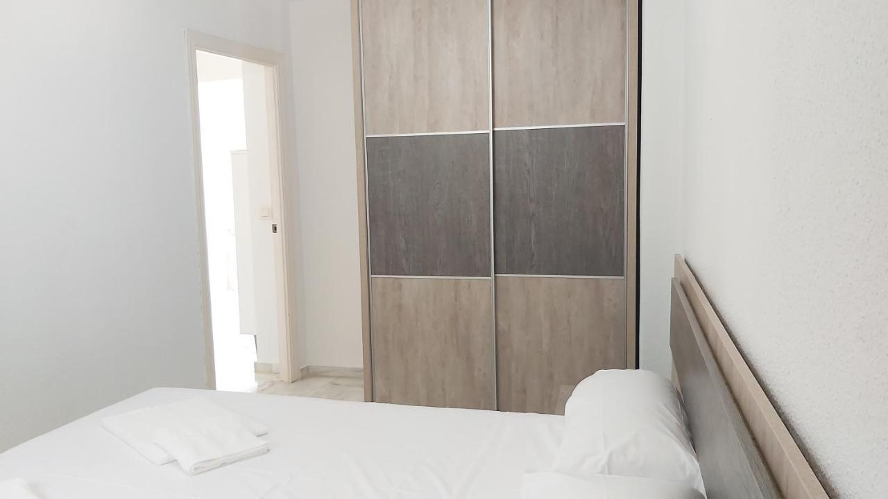 토레몰리노스 Del Parque Flats Meseta Swimmingpool 아파트 외부 사진